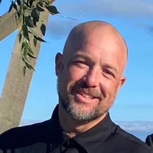 Meet your Posher, Jason